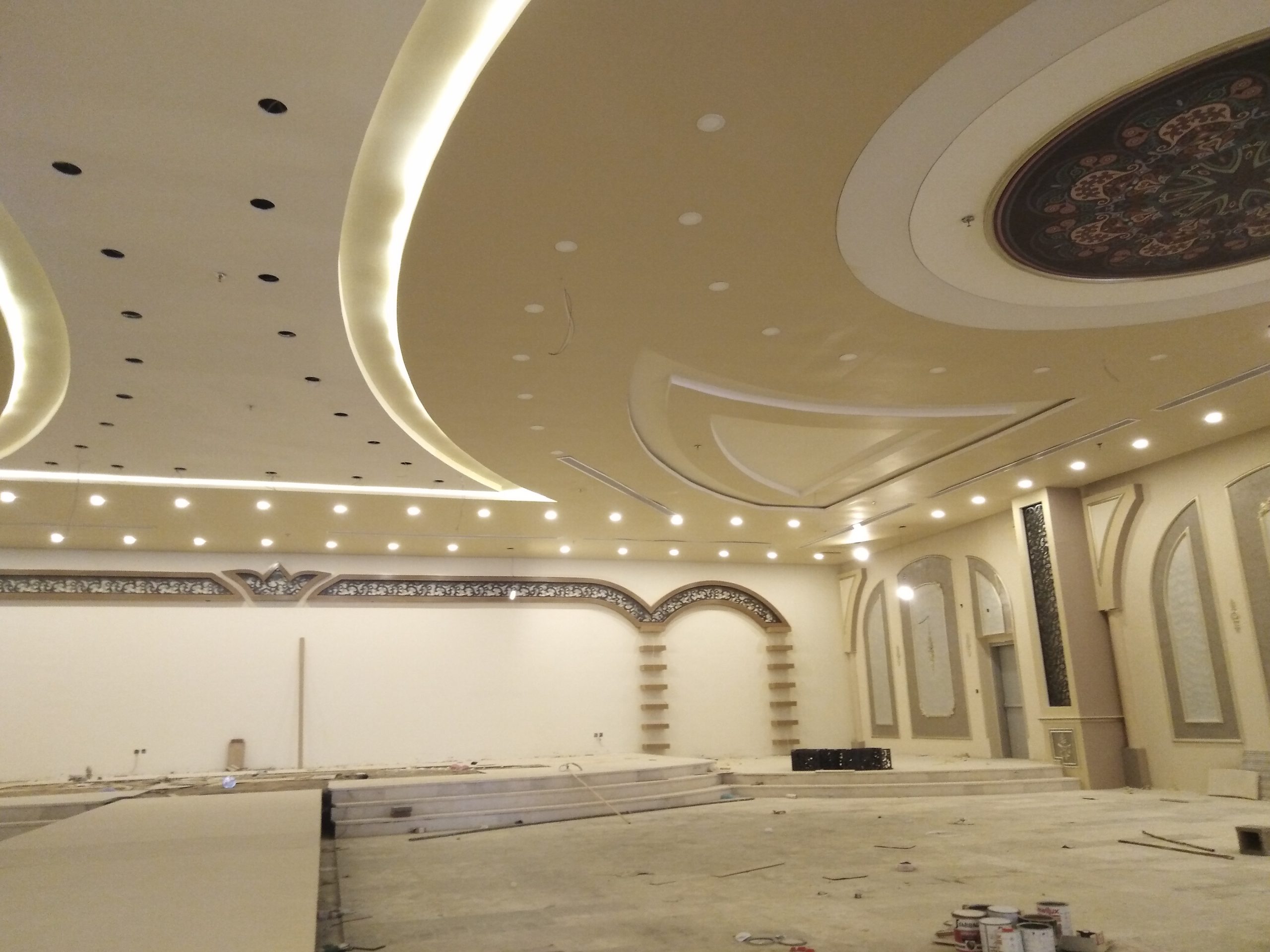 معلم اصباغ بالدمام